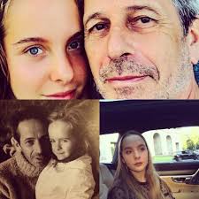 Fotos] Alfredo Castro presentó públicamente a su hija ahora que "puede"