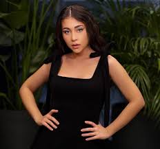 I still remember every second, every minute, every hour, the day you left me there there was a cold, bad day in summer i was 14. Tbt Au Trecut 8 Ani De Cand Nicole Cherry A Lansat Memories Uite Cat De Mult S A Schimbat Artista De A Lungul Timpului News Zu Tv