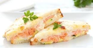 Croque Monsieur Au Saumon Fume Et Courgette Ww Plat Et Recette Saumon Fume Recette Saumon Fume Croque Monsieur