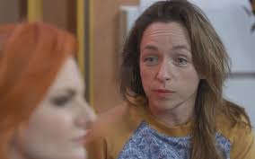 Typ účesu vše běžné nošení společenské svatební párty extravagantní. Byla Opici Show Tvoje Tvar Zmanipulovana Otraveni Divaci Jsou Zklamani Z Vitezstvi Primadony Vilhelmove A Vystoupeni Karla Gotta Uz Je To Pry Prilis Nechutne Krajske Listy Cz