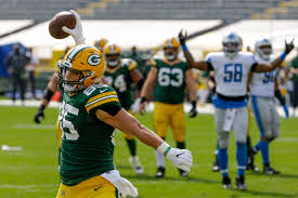 Live Updates Detroit Lions Vs Green Bay Packers When the newer version was released in 2013, the older version obtained rare badges.