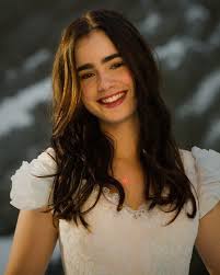 Pin By Fly Guy On Stark In 2020 Beauty Lilly Collins Lily Collins