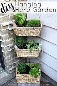 42 Brilliant Country Decor Ideas To Make For Your Porch Hanging Herb Garden Small Space Gardening Apartment Patio Gardens