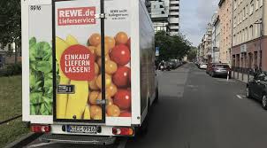 Feuerwehreinsatz auf dem gelände des flughafens hamburgs. Bestell Explosion Und Lange Wartezeiten E Food Boomt Sich In Den Liefer Engpass