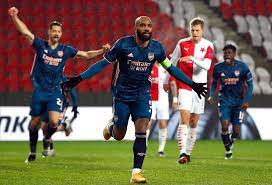 Space plants 1 to 3 feet apart, depending on the variety. Arsenal Unggul 3 0 Atas Slavia Praha Di Babak Pertama Republika Online