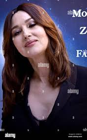 Monica belluci Banque de photographies et d'images à haute résolution