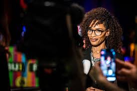 Artikel 1 ), er et politisk parti i nederland. Politicoeurope On Twitter The Dutch Anti Racism Party Bij1 Seems Set For A Small Victory Tonight Its First Seat In Parliament It Was Created By Former Tv Host Sylvana Simons And Aims To