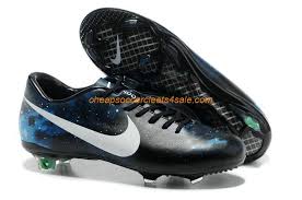 Mercurial Cr7 Soccer Shoes Soccer Shoes Nike Soccer Shoes Cheap Soccer Cleats Boot will fit exactly like the current vapor 8 model but will boots drop december 1st and because it is the cr7 edition the boots will cost $230. mercurial cr7 soccer shoes soccer