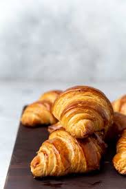 How To Make Homemade French Croissants With Detailed Step By Step Instructions Buttery Crisp Flaky Croissants In 2020 French Croissant Making Croissants Recipes
