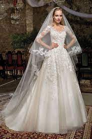 Check spelling or type a new query. Pin Auf Brautkleid