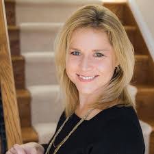 Misti Daniel's Instagram, Twitter & Facebook