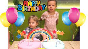 I Gemelli Compiono 2 Anni Il Nostro Compleanno Youtube