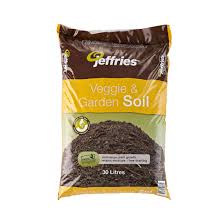 Cucumbers are so easy to grow you can plant your cucumber seeds on hills, in rows, up trellises, or in containers. Veggie Garden Soil 30l Bag