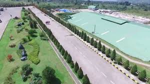 Lamaran pada lowongan kerja pabrik sepatu gsi sukabumi terbaru juli 2021 diatas, . Suasana Depan Pabrik Nike Sukabumi Youtube