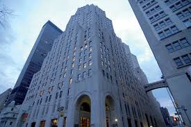 Collègue apprécié opérant sur l'un des sites du credit suisse, vous bénéficierez d'un large éventail d'opportunités potentielles pour faire progresser votre carrière à tous les niveaux. Liste Des Succursales Et Des Bancomats New York Eleven Madison Avenue Credit Suisse