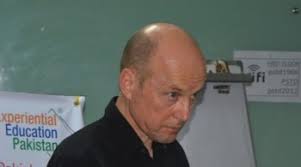 Active Reviewing Guide: how to facilitate active learning