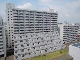 walking in the danchi 鶴甲団地 1968年 兵庫県神戸市灘区鶴甲 2017 リノベーション 外観 建物 建築