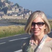 Linda Summers's Instagram, Twitter & Facebook