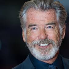 Pierce brosnan and his wife show sweet pda on the red carpet. James Bond Pierce Brosnan Says Next 007 Should Be Played By A Woman