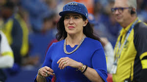 Carlie Irsay-Gordon's unique ownership approach impresses Colts' Daniel Jones | Fox News