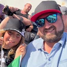 I so I have a couple of students who have asked for help with the theory  test but im not sure where to start. They want me to sit down with them