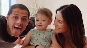 El coach mental de javier hernández ha sido varias veces señalado por los vuelcos que ha dado la vida del diego dreyfus habló sobre supuesta ruptura de chicharito y su pareja (instagram @diegodreyfus/ch14_)la afición. Sarah Kohan Niega Infidelidad A Chicharito Con Diego Dreyfus