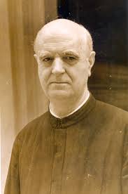 Recordamos al Hno. Santos García SJ,...