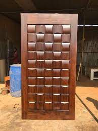 Bij de ontwerpen is aandacht besteed aan. Manufacturer Exporters Of Teak Wood Heavy Designer Doors In Jamnagar India Krishna Overseas Front Door Design Wood Door Design Wood Wooden Front Door Design