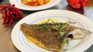 Rezept Scholle Mit Paprikagemuse Rezepte Mahlzeit Lebensmittel Essen