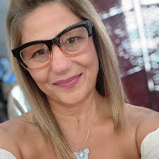 Ivana Figueiredo (@the_butterfly_medium) • Instagram photos and videos