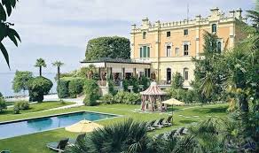 فندق فيلا فيلترينلي يجذب العديد من النزلاء الأجانب House Styles Vacation Grand Hotel