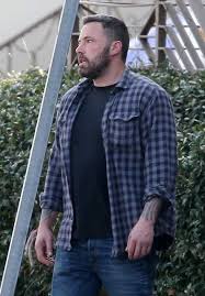 Ben Affleck With New Tattoos For His New Film Torrance Ben Affleck Tattoo Old Man Fashion Ben Affleck