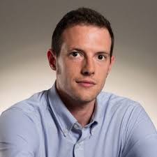 He decidido celebrar por todo lo alto mi sesenta aniversario sobre los escenarios. Raphael Hanoteaux Bankwatch