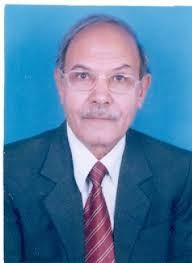Learning and Life: Dr Muhammad Mahmud of IBA: A Self-made Industrious  Faculty Member