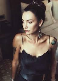 Maybe you would like to learn more about one of these? Maria De Adli Kullanicinin Birce Akalay Panosundaki Pin Unluler Kadin Guzel Kadinlar