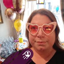 When penguins... HONK!... interrupt... HONK!... your TV interview... HONK!  🐧 🤣