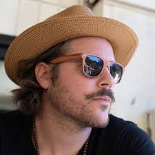 Christopher Roe (@croemedia) • Instagram photos and videos