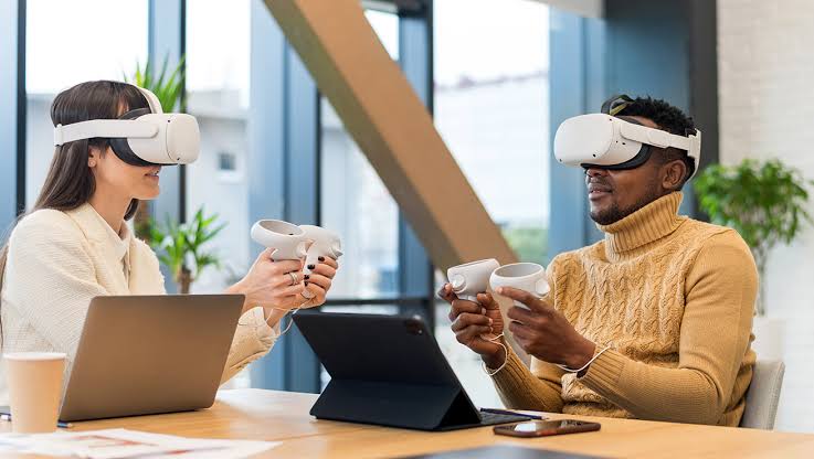 Immersive collaboration solutions guide | Program-Ace