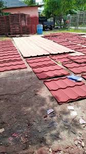 Tanpa perawatan khusus pun, genteng metal pasir ini bisa bertahan dalam hitungan 10 tahun bahkan lebih. Genteng Metal Pasir Steemit