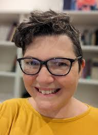 Danielle Moon's Instagram, Twitter & Facebook