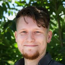 Mike Cluck (@MikeCluck)