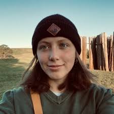 taryn dixon (@tarynmdix)