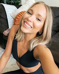 In my natural habitat: cracking myself up, watching @bravotv or  @loveislandusa, eating