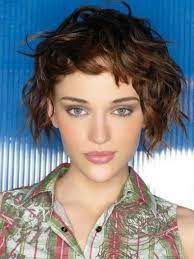 Whether You Ve Got Naturally Textured Hair That You Want To Embrace Or You Re Looking Short Curly Bob Haircut Short Curly Bob Hairstyles Oval Face Hairstyles