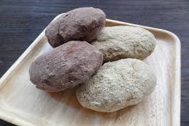 米粉ココア揚げパン・きな粉揚げパン