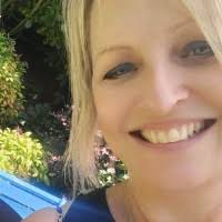 7 "Sandra Caddy" profiles