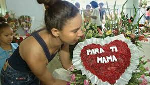 Las primeras celebraciones del día de la madre se remontan a la antigua grecia, donde se le rendían honores a rea, la madre de los dioses zeus. Dia De La Madre En Mexico El 10 De Mayo Por Que Se Celebra En Esta Fecha Mundo Actualidad La Prensa Peru