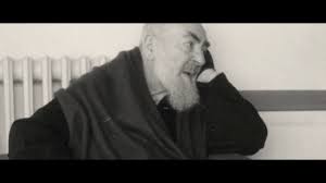 Już nie ma ojca… jest tylko pijo. Tajemnica Ojca Pio Teaser 1 Youtube