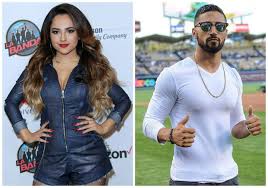 Rebbeca marie gómez (inglewood, california; El Novio De Becky G Ya Convive Con Su Familia Diario La Prensa