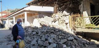 Σεισμός μεγέθους 4,1 βαθμών της κλίμακας ρίχτερ σημειώθηκε στις 10.58 μ.μ. Seismos Twra Sthn Elassona Timed